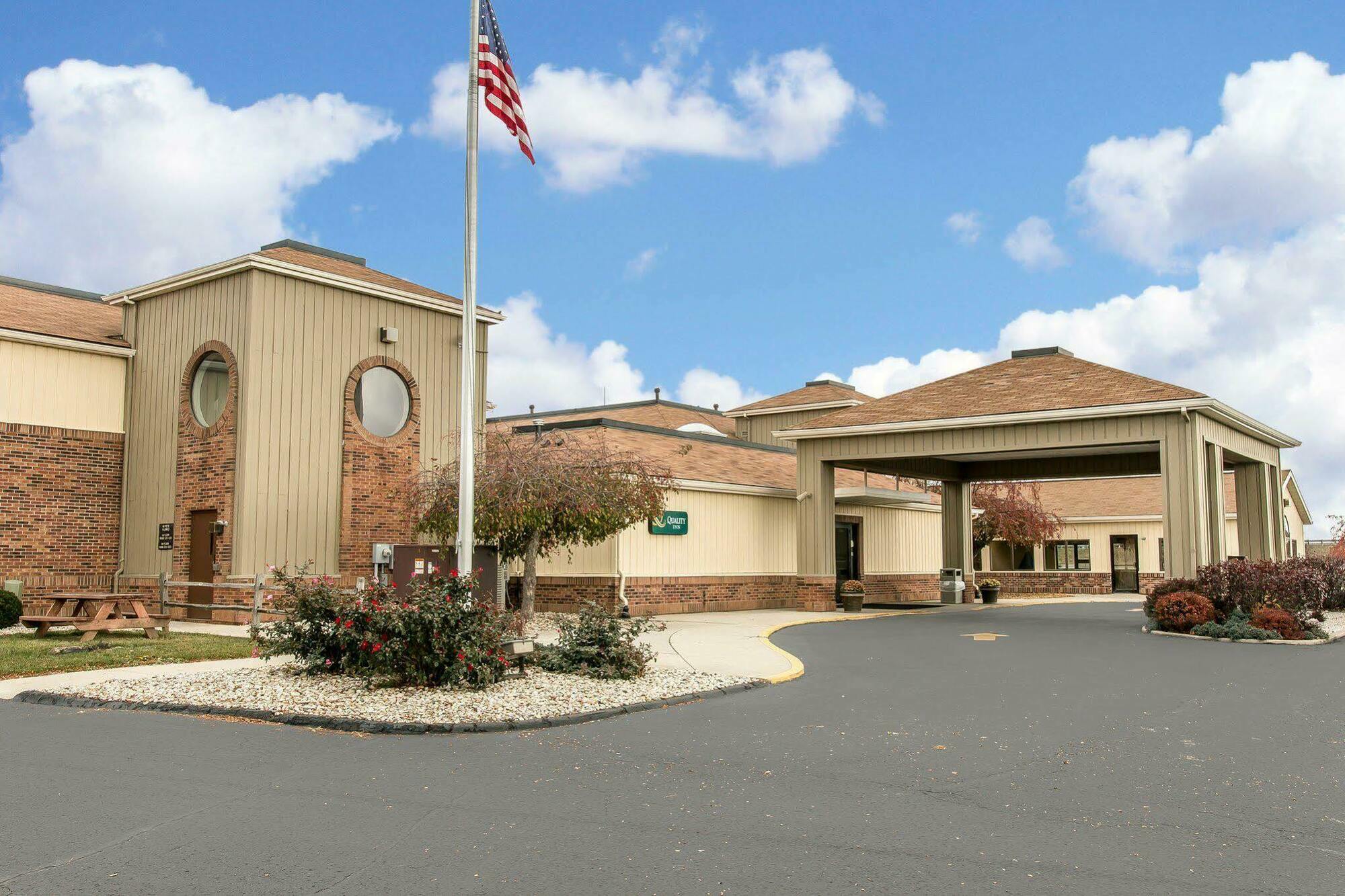 上桑达斯基品质酒店 Upper Sandusky 外观 照片
